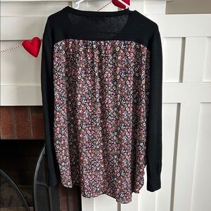 Womens Loft Black Sweater w/Floral Back XL